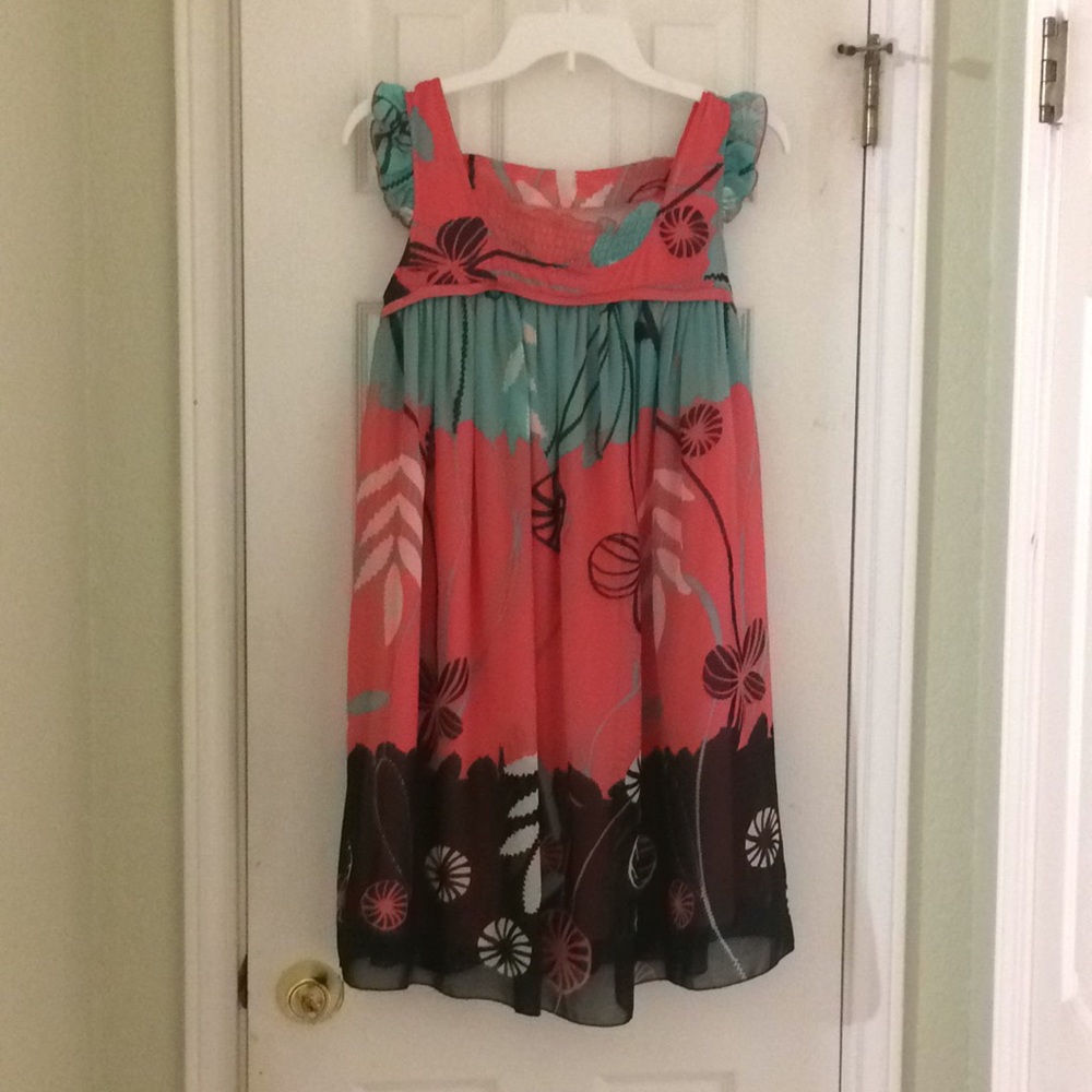 Girls dress